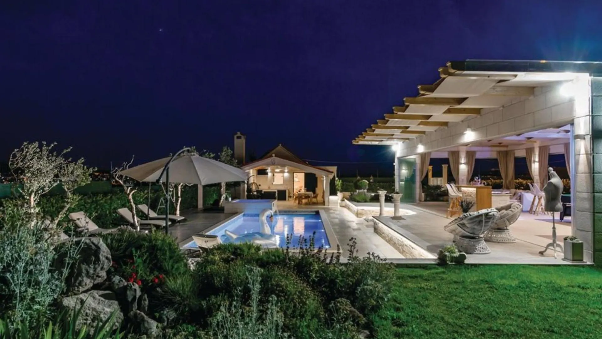 Luxury Villa Malo Trogir Kroatien